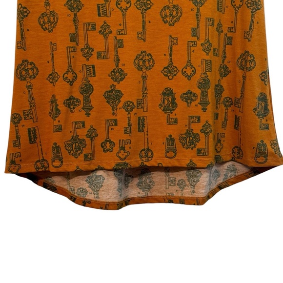 LuLaRoe Classic T, mustard gold, skeleton key motifs, size small - Picture 3 of 9